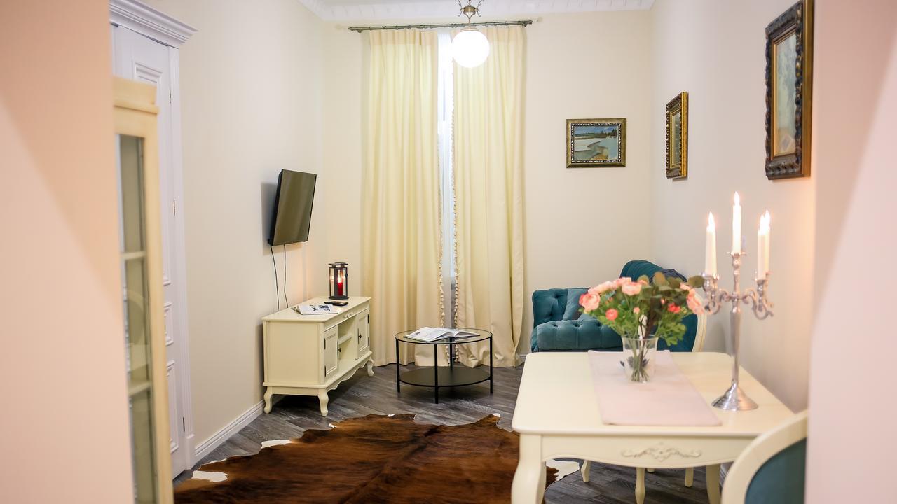 Franco Luxury Leilighet Lviv Eksteriør bilde